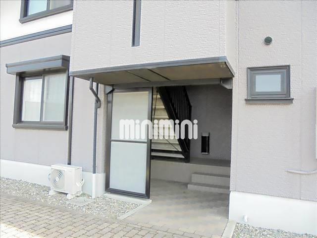 エントランス　他部屋の写真です。