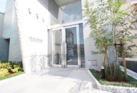 エントランス　エントランス