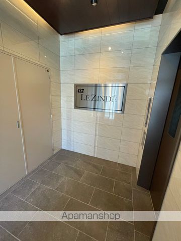 ロビー　ロビー