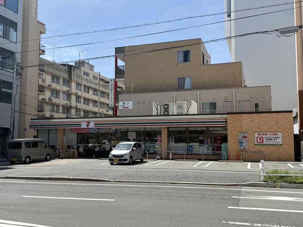 コンビニ　セブンイレブン神戸下沢通3丁目店（コンビニ）まで260m