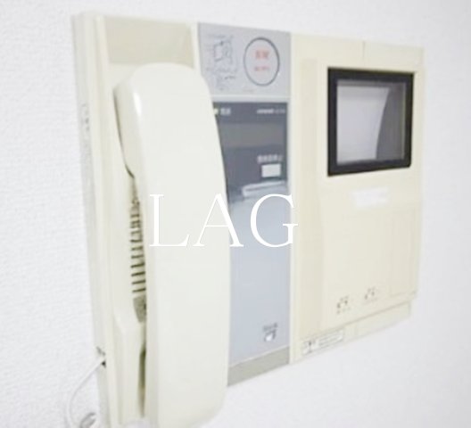 セキュリティ　モニターつきインターホンです。