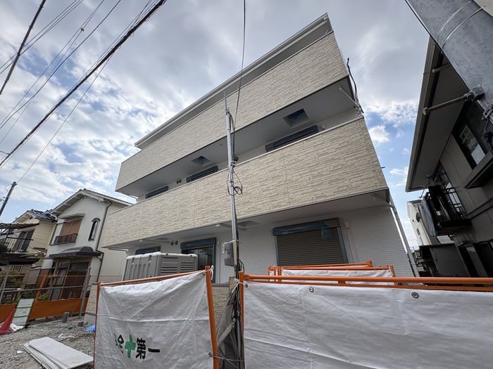 建物外観　建築中