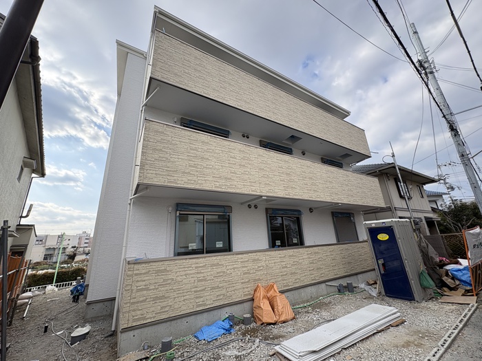 建物外観　建築中