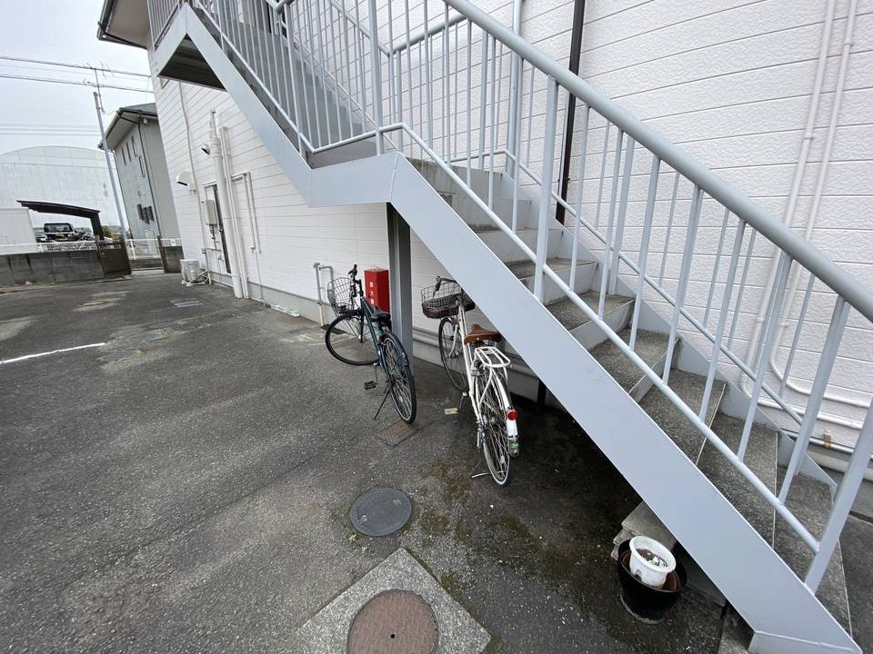 駐車場　駐輪場