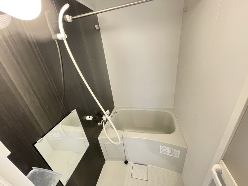 バス・シャワールーム　バスルーム