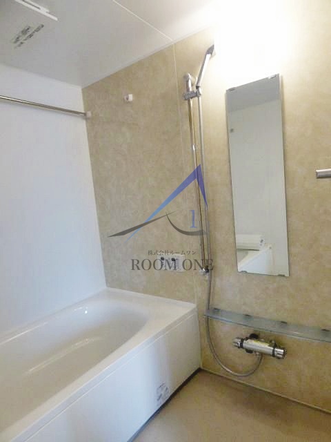 バス・シャワールーム　お風呂です。