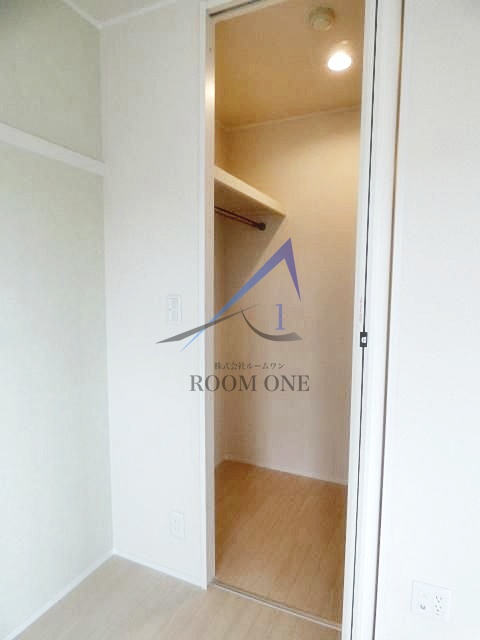 収納　ウォークインクローゼットです。