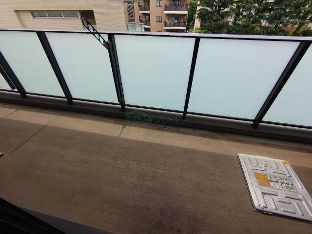 バルコニー　※参考写真　同タイプ（間取り）の写真となります。