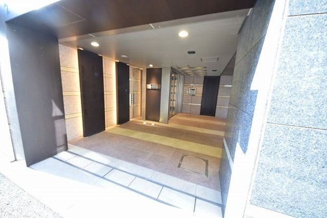 エントランス　建物の内部です