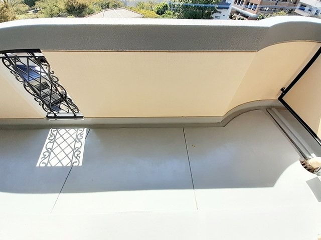 バルコニー　別号室