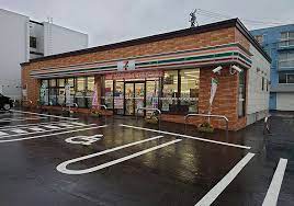 コンビニ　セブンイレブン札幌栄通7丁目店（コンビニ）まで346m