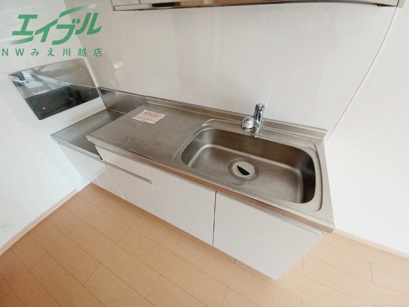 キッチン　反転タイプ参考写真