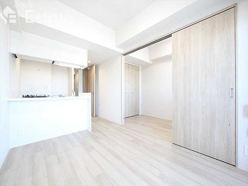 居室・リビング　内装