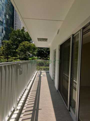 バルコニー　コンフォリア東新宿