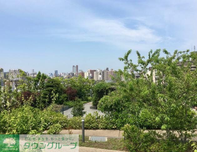 公園　目黒区立目黒天空庭園（公園）まで730m