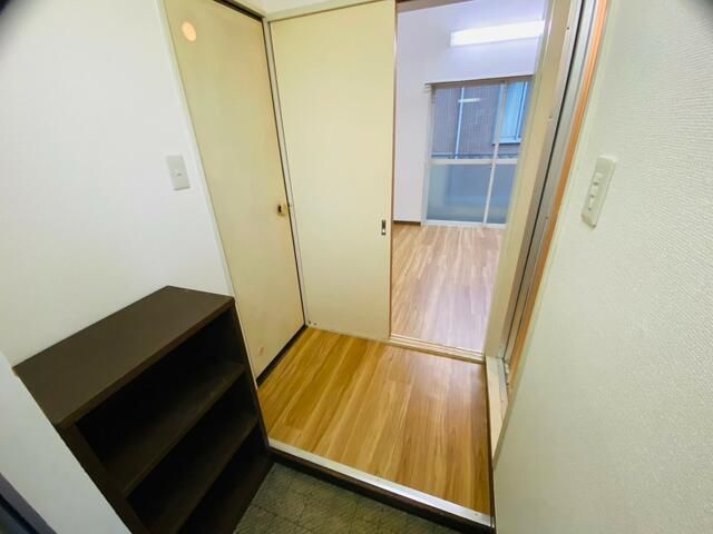 エントランス　他部屋参考写真