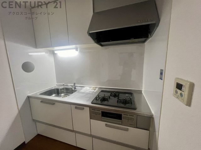 キッチン　壁付けキッチンでスペースを有効活用できます！