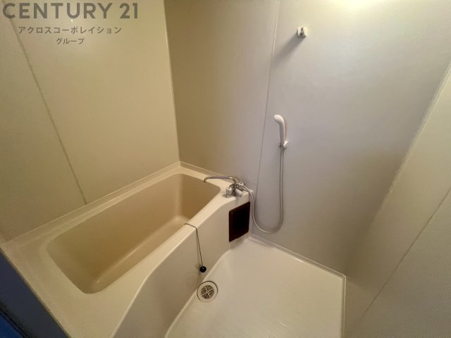 バス・シャワールーム　バストイレ別でおすすめです