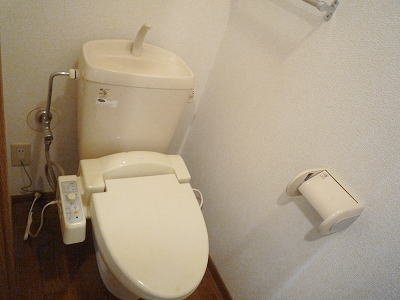トイレ　ゆったりとした空間のトイレです