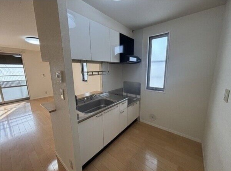 キッチン　図面と現状に相違がある場合には現状を優先