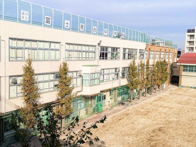 中学校　富士見台中学校（中学校）まで374m