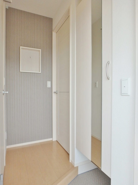 玄関　図面と現状に相違がある場合には現状を優先