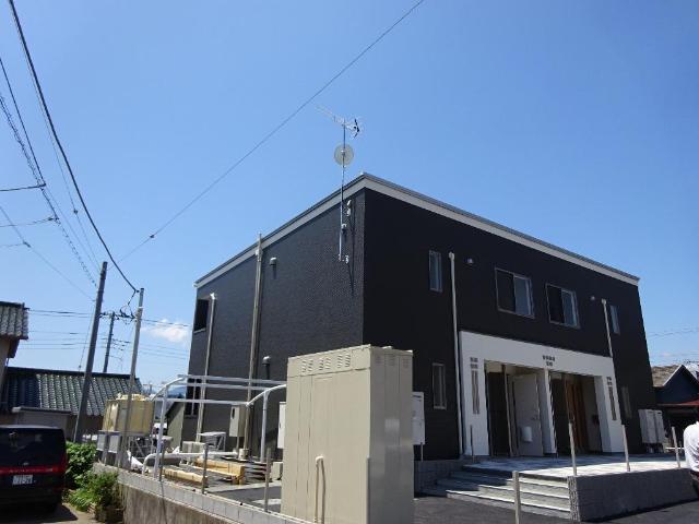 建物外観　外観写真（昼）