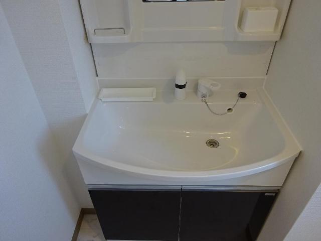 洗面設備　洗髪洗面化粧台