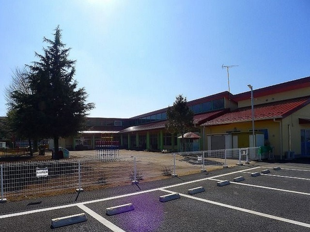 幼稚園・保育園　松波保育園（幼稚園・保育園）まで700m
