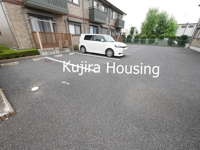 駐車場　★敷地内駐車場あります★（要空き確認）