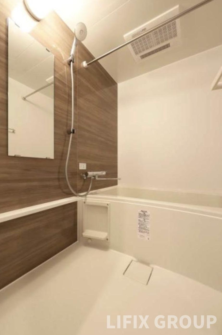 バス・シャワールーム　風呂