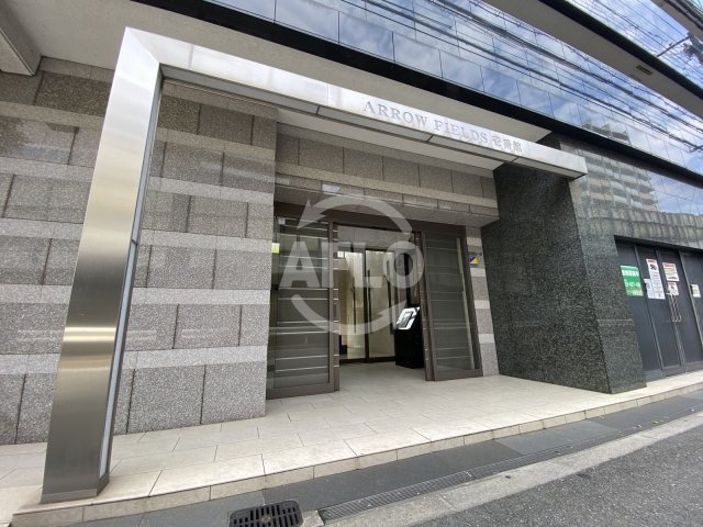 エントランス　ARROW FIELDS壱番館（アローフィールズ壱番館）　エ