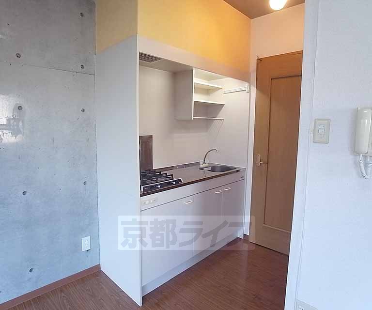 キッチン　２口ガスコンロ付きです