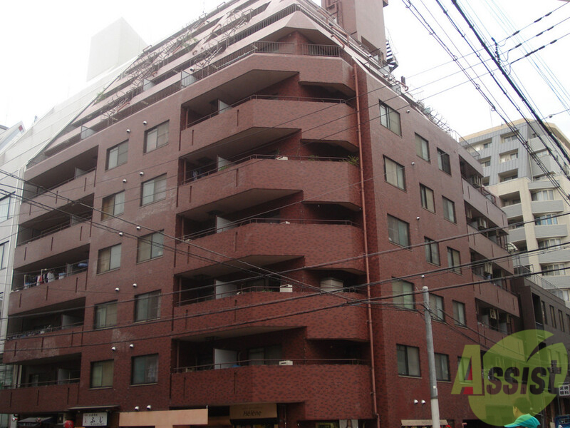 建物外観　ヨーロピアンバブリーな外観です