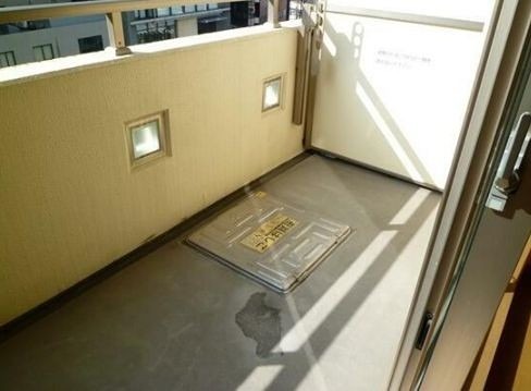 バルコニー　※同仕様写真