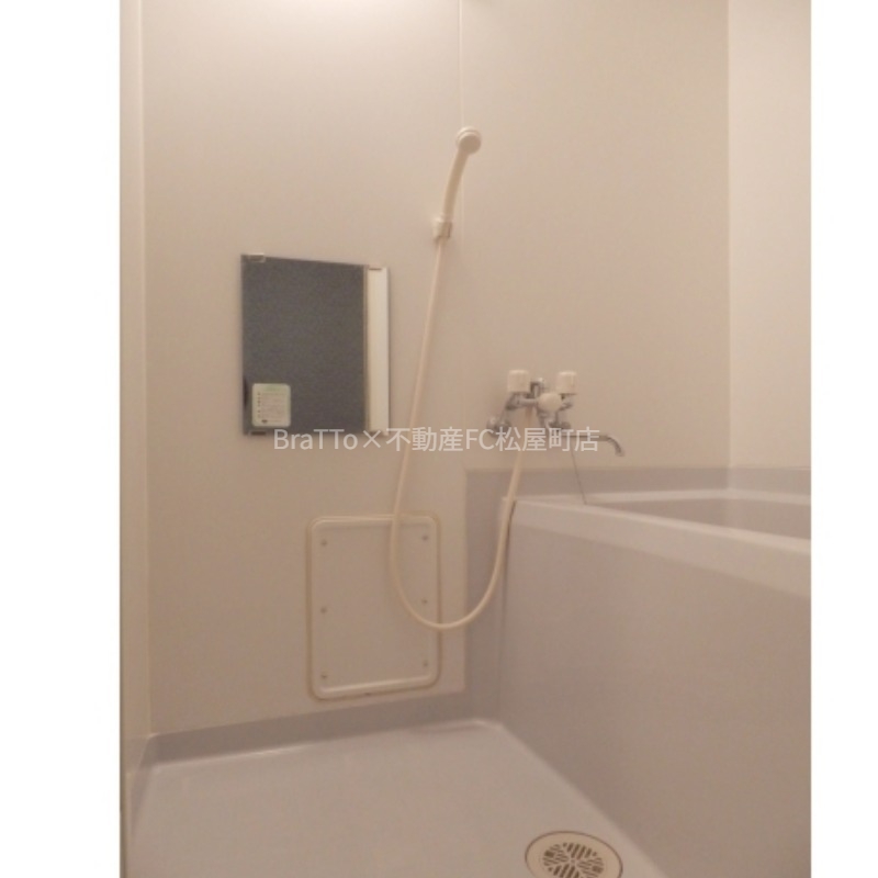 バス・シャワールーム　バス