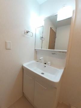 洗面設備　洗髪洗面化粧台