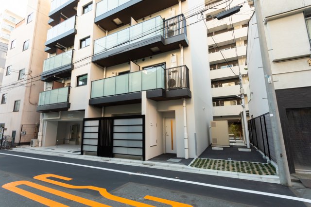 駐車場　駐車場