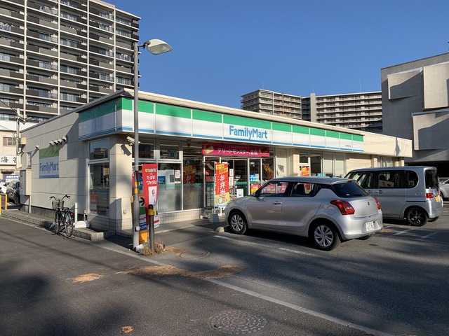 コンビニ　ファミリーマート千葉問屋町店（コンビニ）まで201m