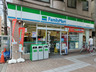 コンビニ　ファミリーマート 西宮戸田町店（コンビニ）まで166m