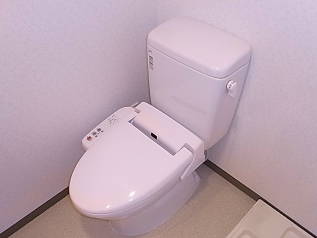 トイレ　ウォシュレット付き