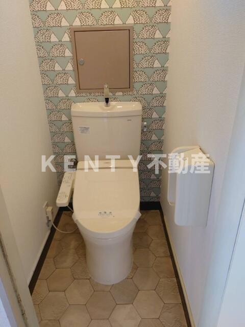 トイレ　ゆったりとした空間のトイレです