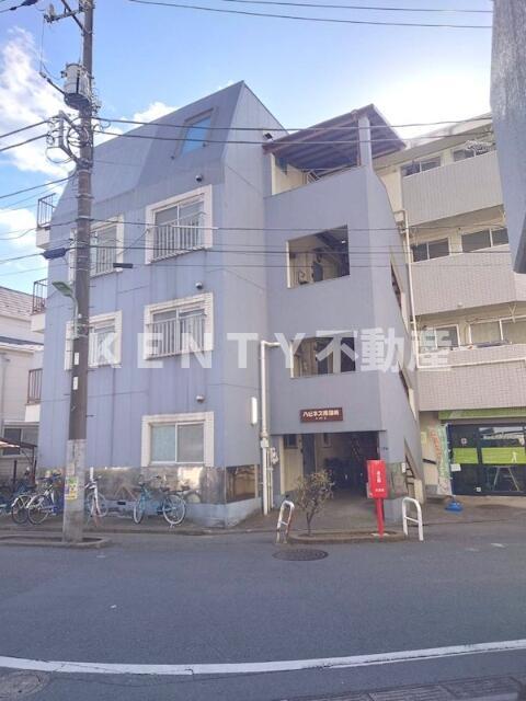 建物外観　落ち着いた雰囲気の外観です