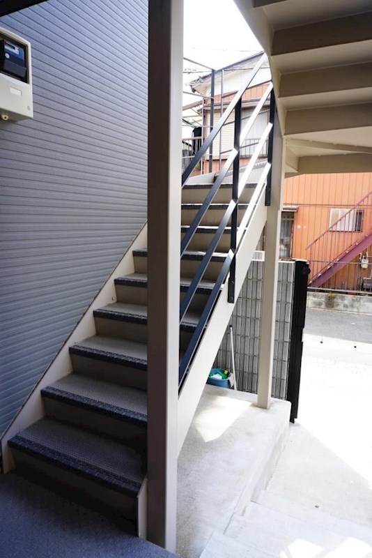 その他　共用階段