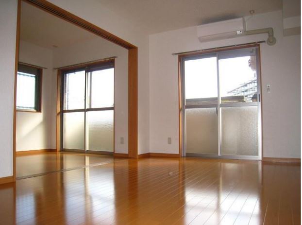 その他　※反転間取りタイプ別部屋の内装写真です。