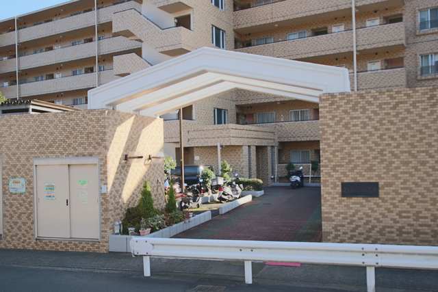 エントランス　★建物入り口★