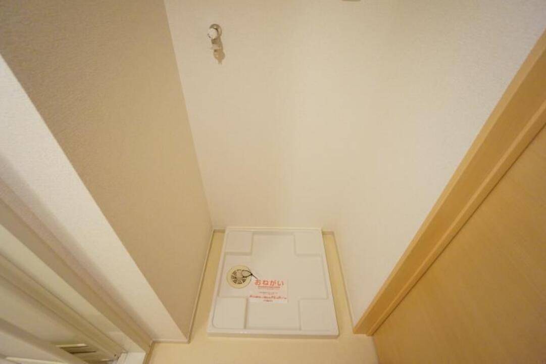 洗面設備　洗濯機置場