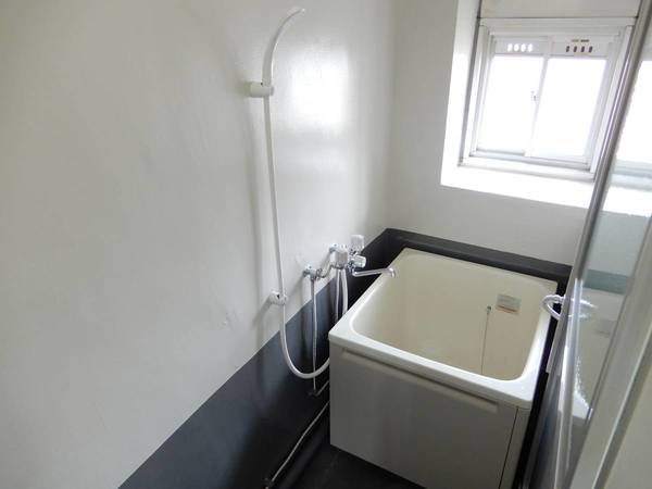 バス・シャワールーム　ビレッジハウスの同一物件・同一タイプの間取りの写真です