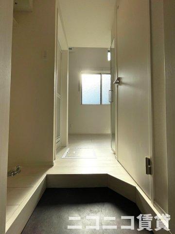 玄関　別号室イメージの為、現状を優先致します。