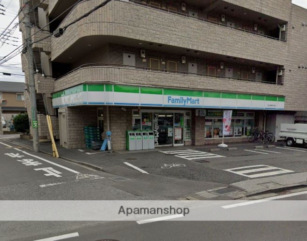 コンビニ　ファミリーマート（コンビニ）まで3999m